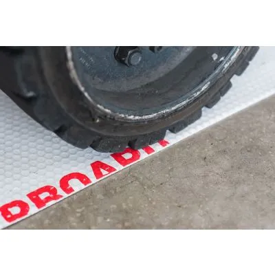 Temporary Floor Protection Polypropylene Board - Flame Resistant Temporary Floor Protection Polypropylene Board - Flame Resistant