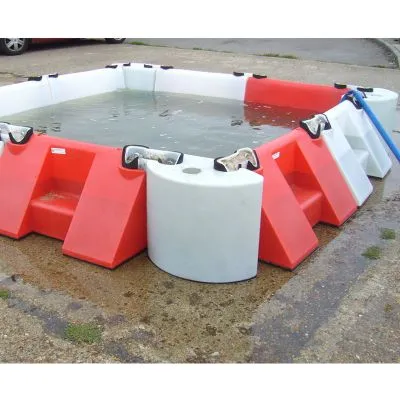 0.5m Floodstop Barrier Corner - Multi-Hub 0.5m Floodstop Barrier Corner - Multi-Hub